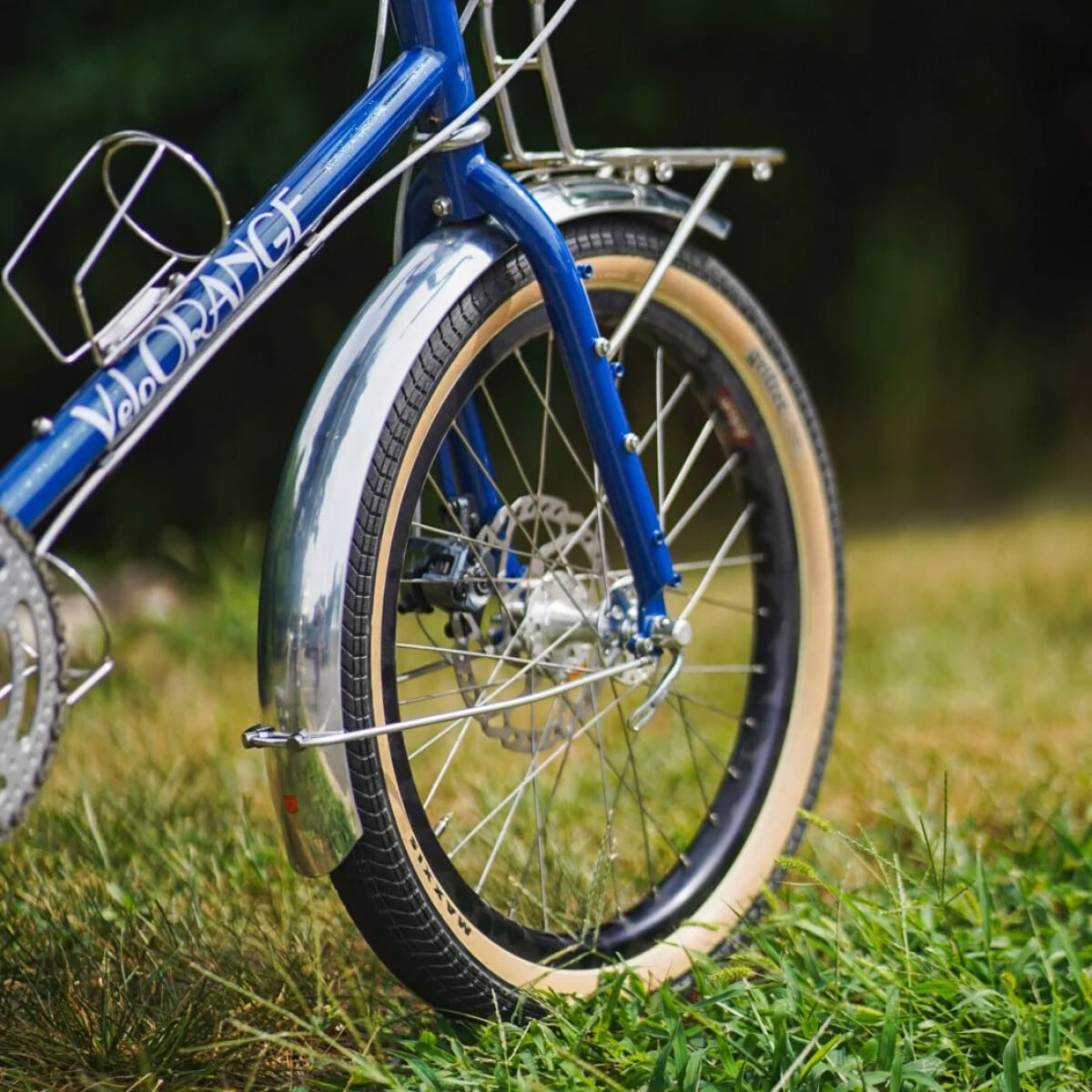 Image of Velo Orange 20" x 60mm Smooth Alloy Fenders