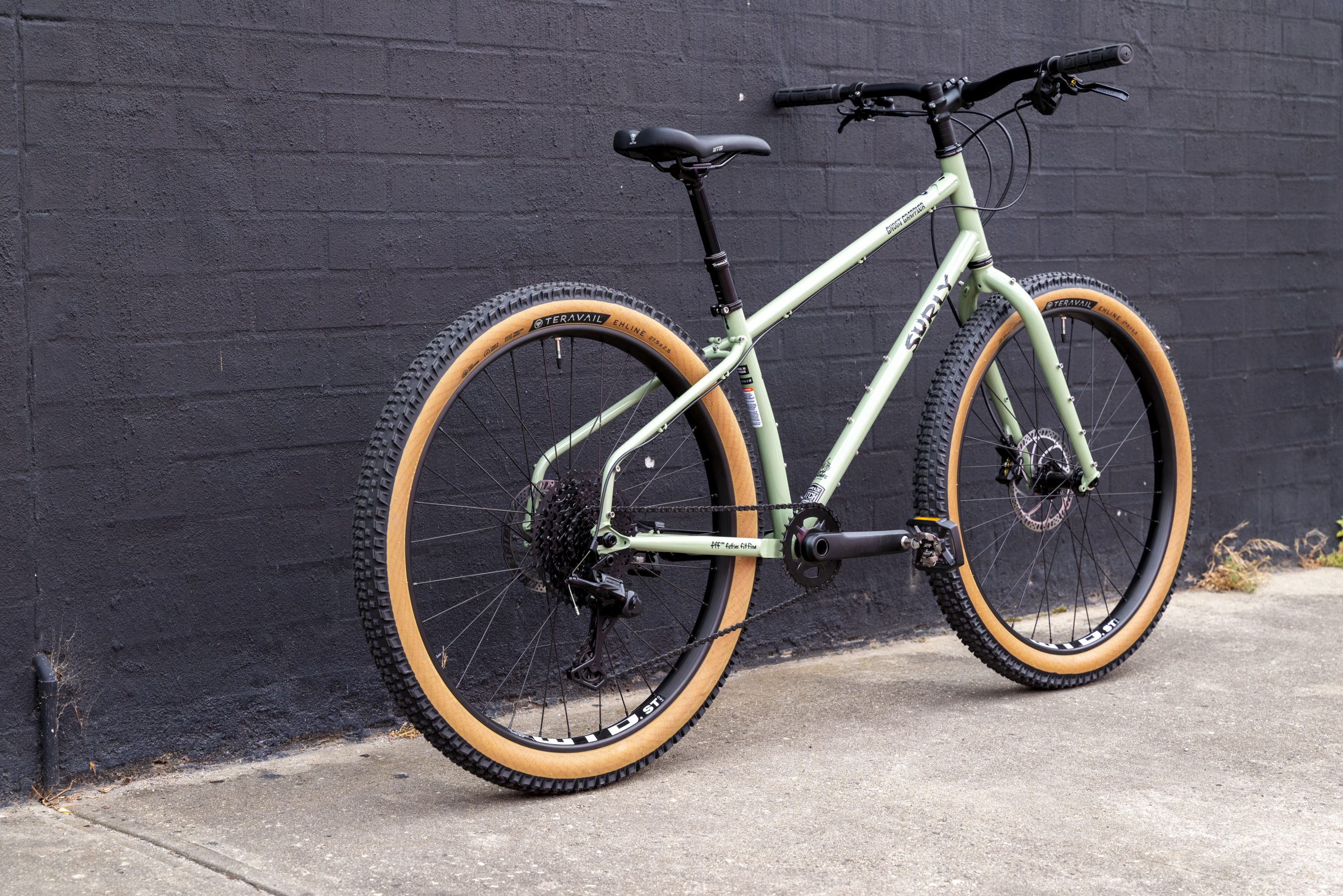 美品Surly grappler グラベル MTB 27.5 セミファット 美品Surly grappler グラベル MTB 27.5 セミファット - メルカリ