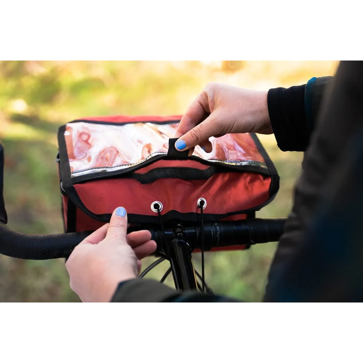 Image of Swift Industries Paloma Handlebar Bag EPLX400 (with Klickfix)