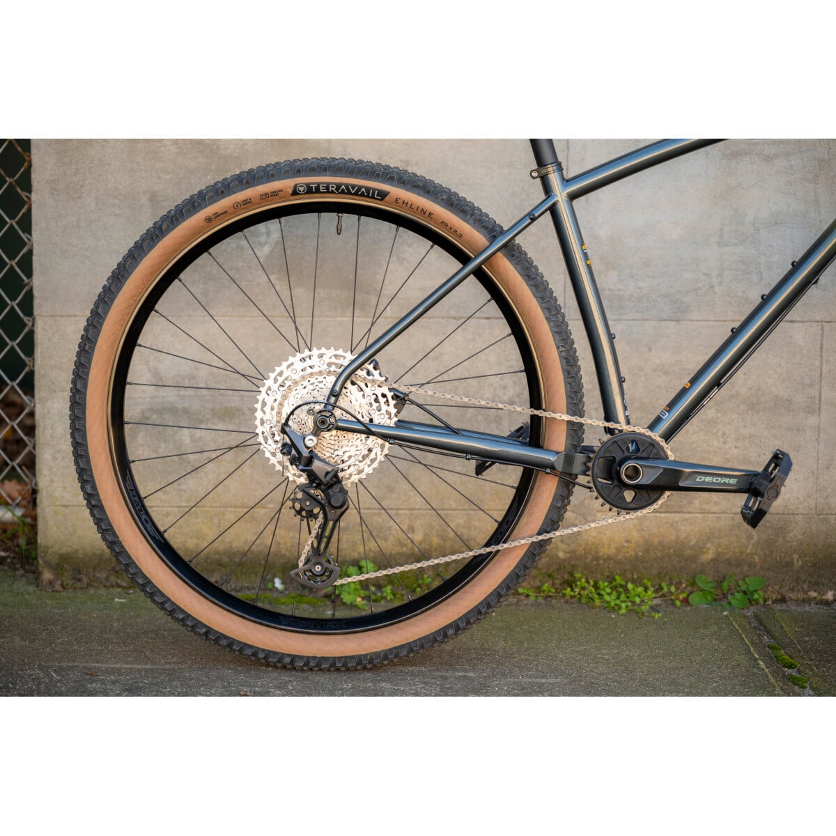Image of Wilde Supertramp Bike Shimano Deore 11 Speed Build