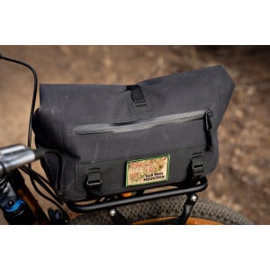 Image of Old Man Mountain Juniper Trunk Bag