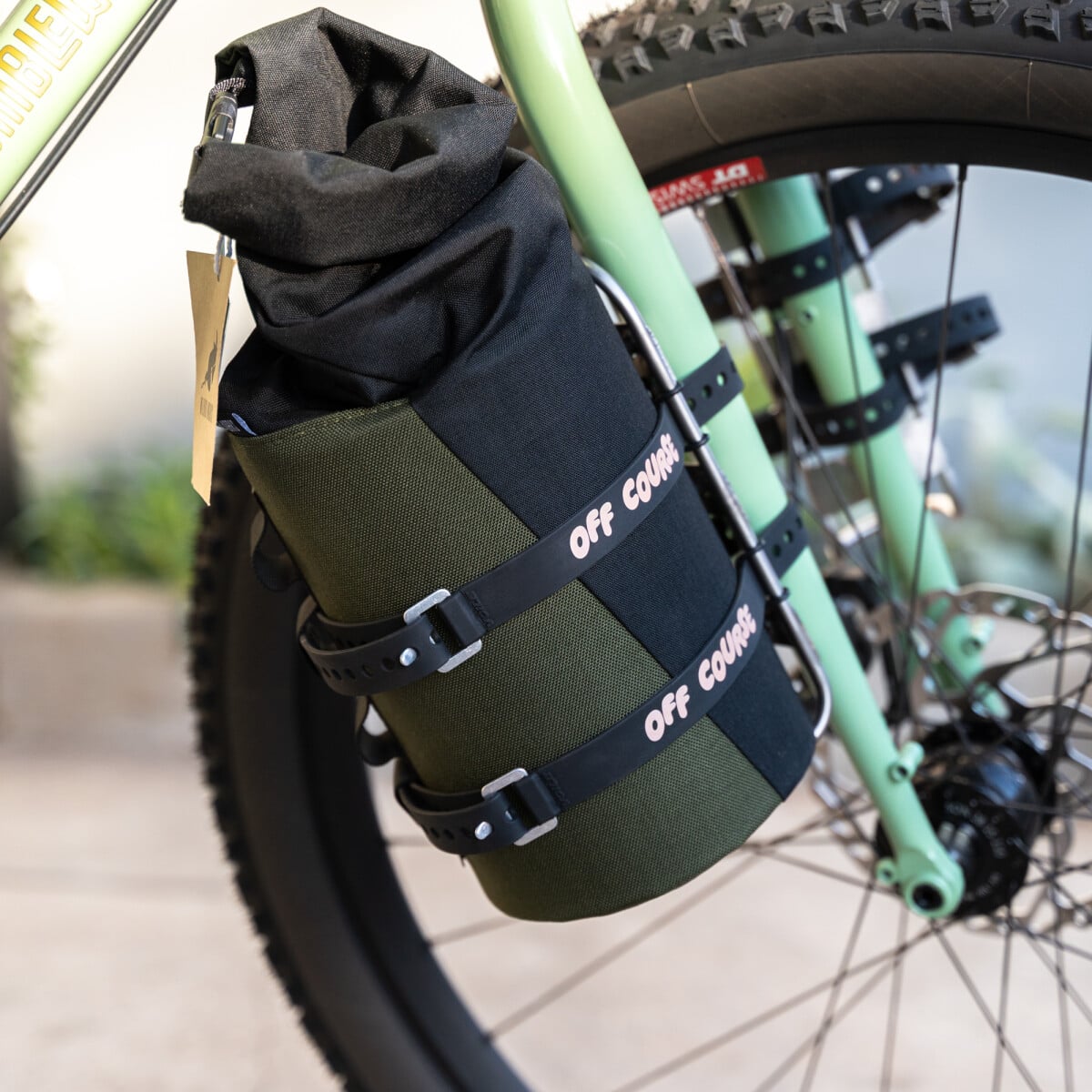 Image of King Manything Cage with 2 x 25" Voile straps - Off Course Edition