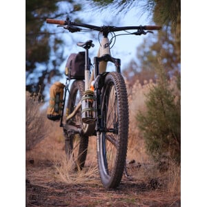 Image of Old Man Mountain Axle Pack
