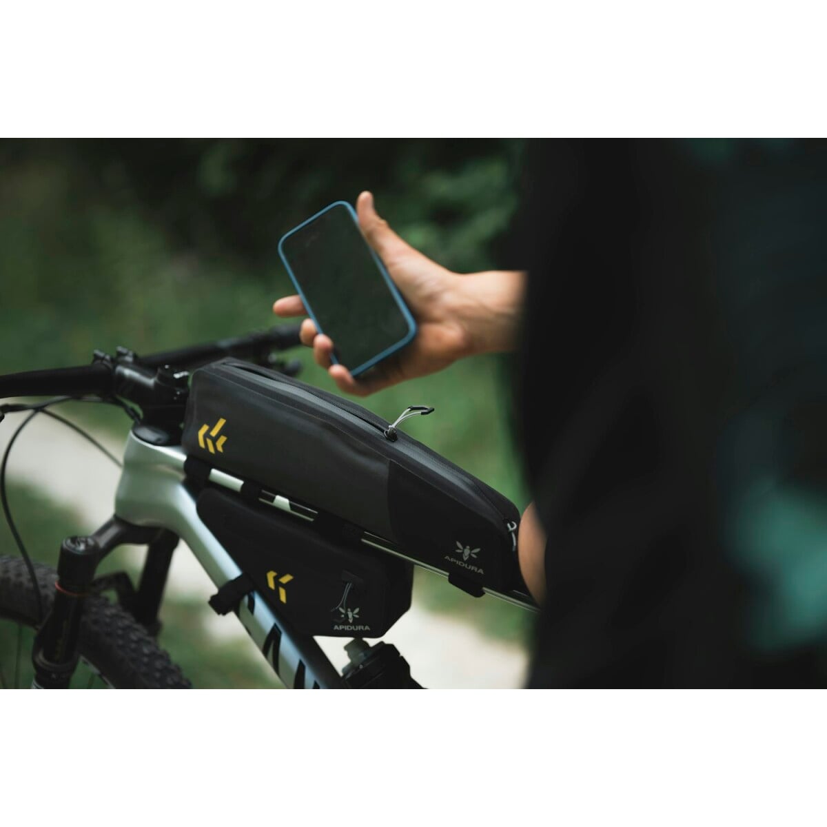 Image of Apidura Backcountry Long Top Tube Pack (1.8L)