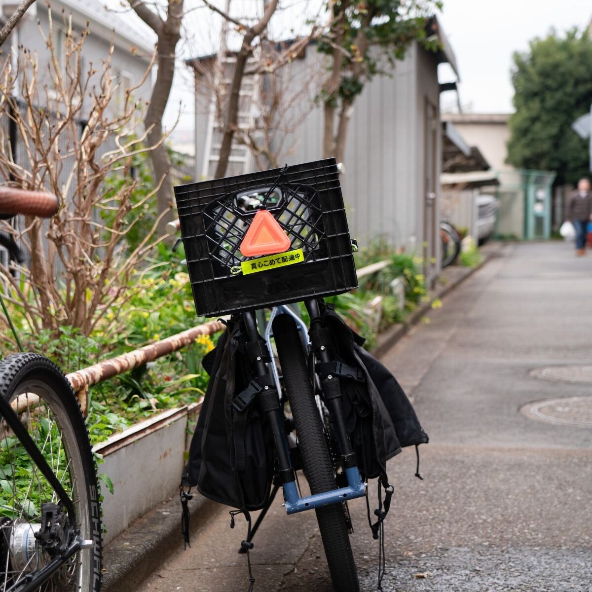 Image of Blue Lug Reflective Larger Triangle - RANDOM Assorted Colours