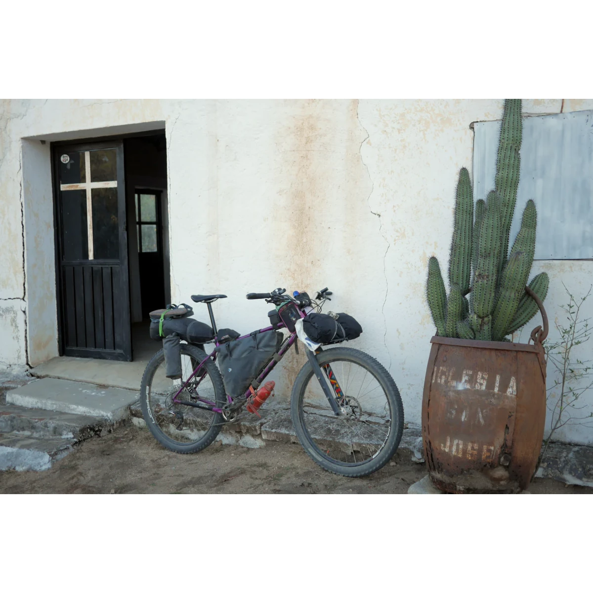 Image of Mica Rat Tail Rear Rack Black