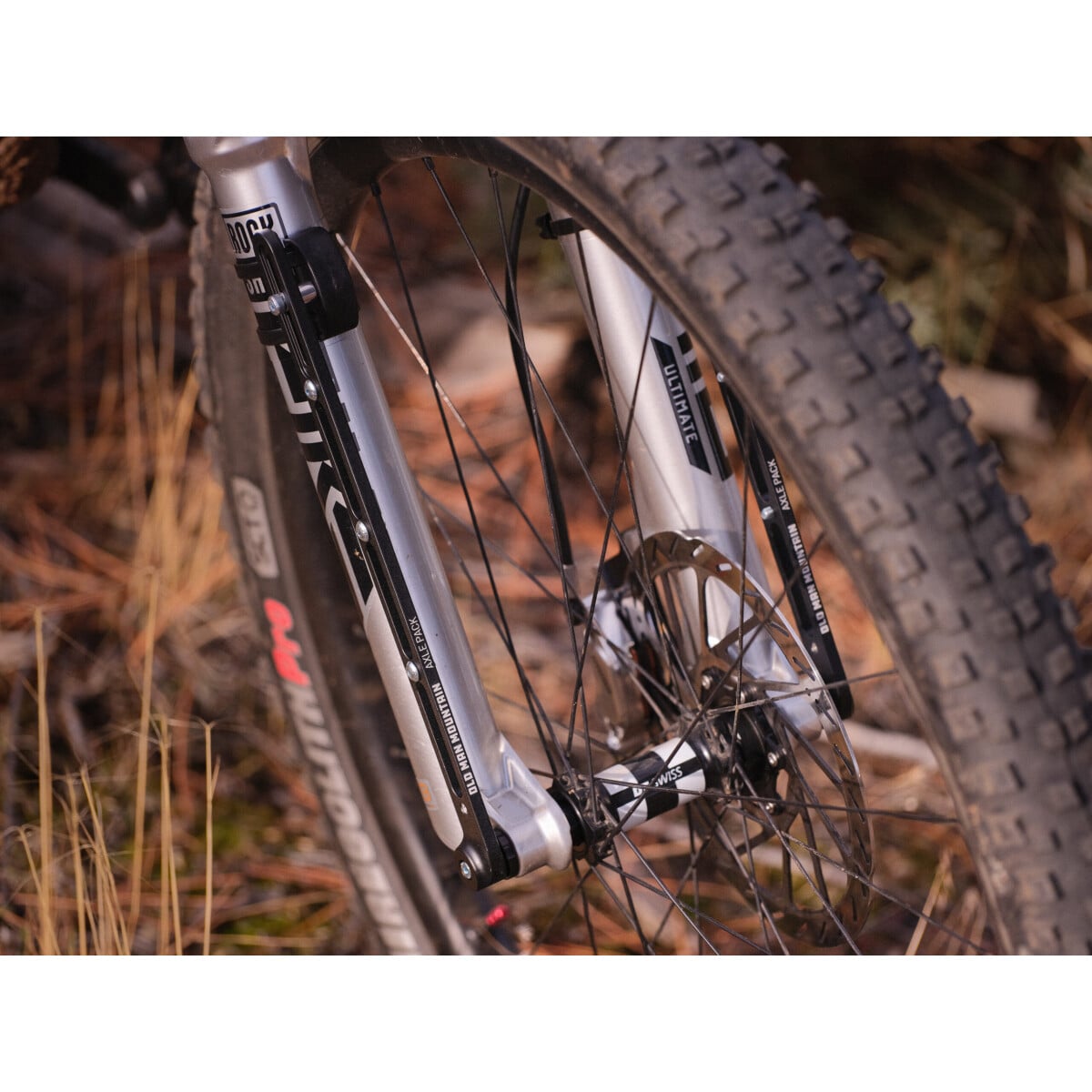 Image of Old Man Mountain Axle Pack