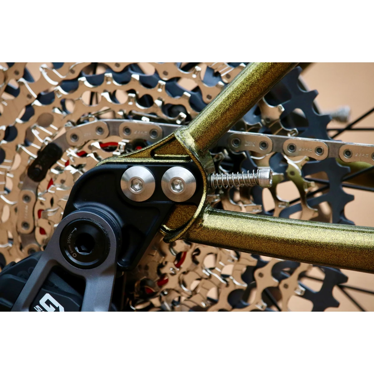 Image of Wilde Dark Star Frameset Gold/Sparkle Black