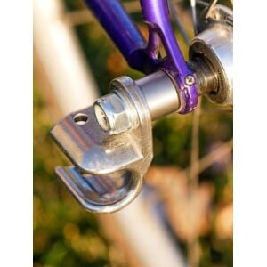 Image of Robert Axle Quick Release Hitch Adaptor for Trailer (ADA001)