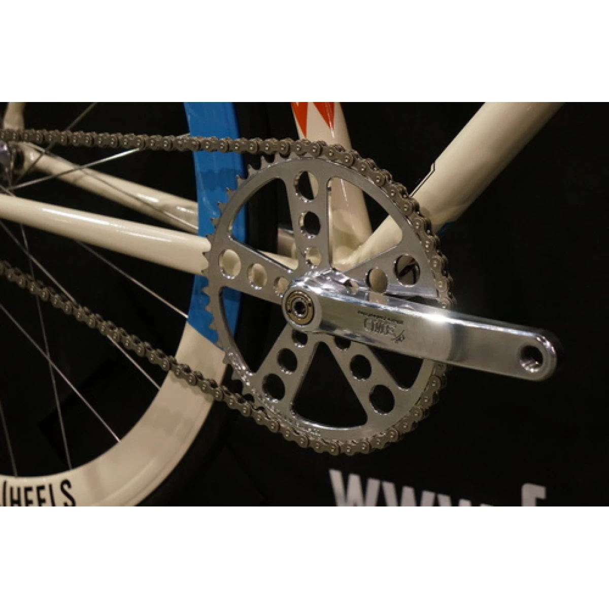パーツ WHITE INDUSTRIES ENO single speed crank WHITE INDUSTRIES* eno single speed crank (black) - BLUE LUG