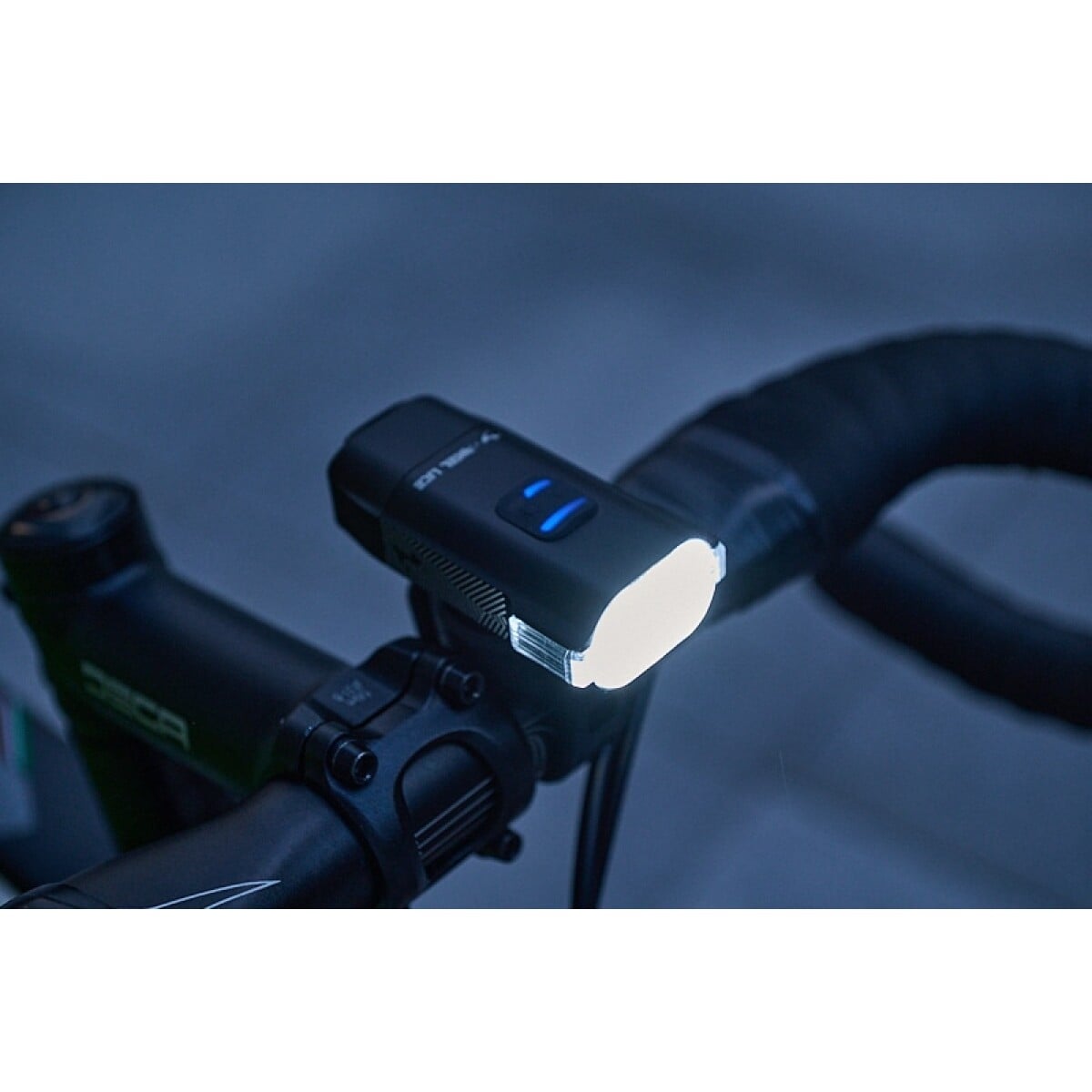 Image of Moon Rigel Lite 500 Lumen Front Light