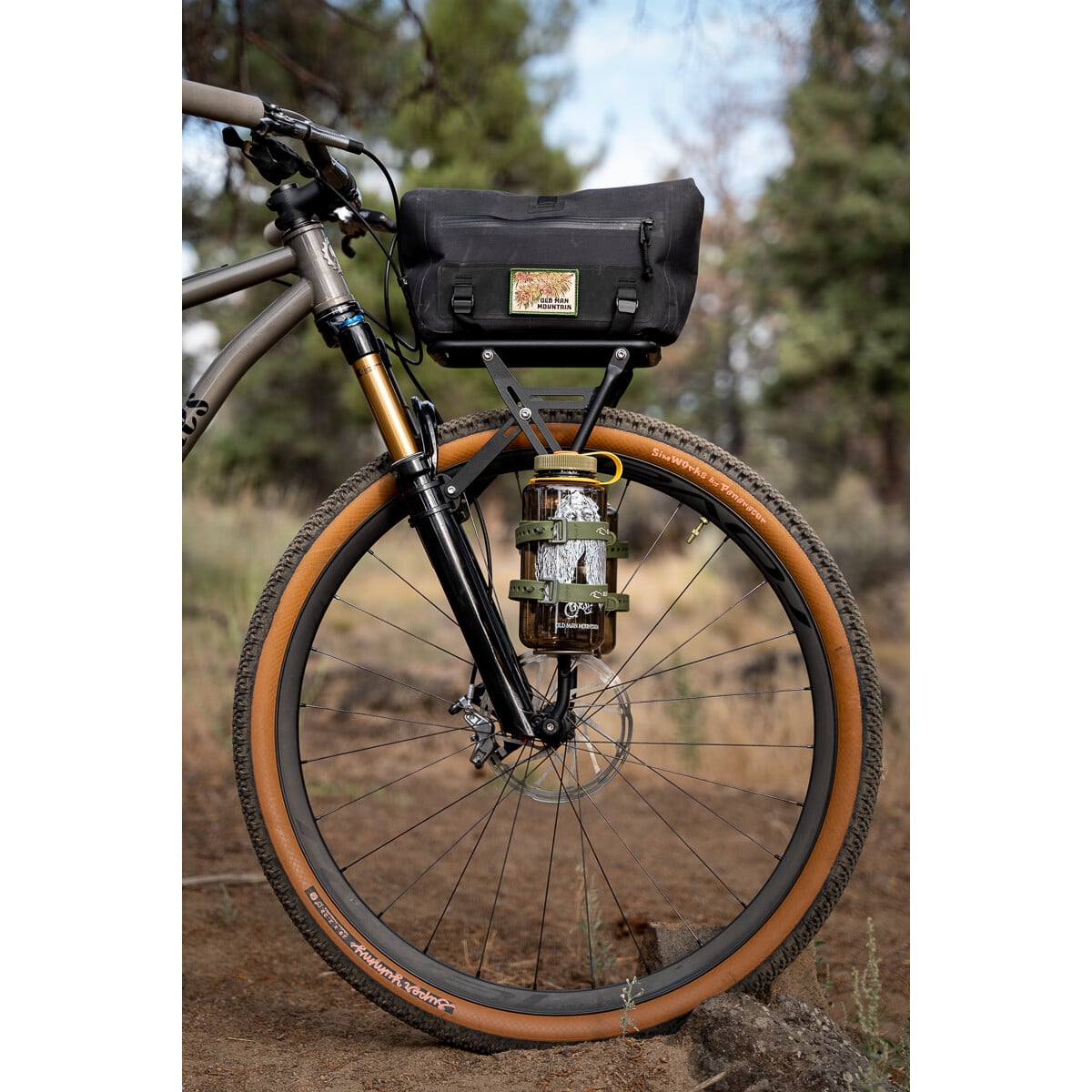 Image of Old Man Mountain Juniper Trunk Bag