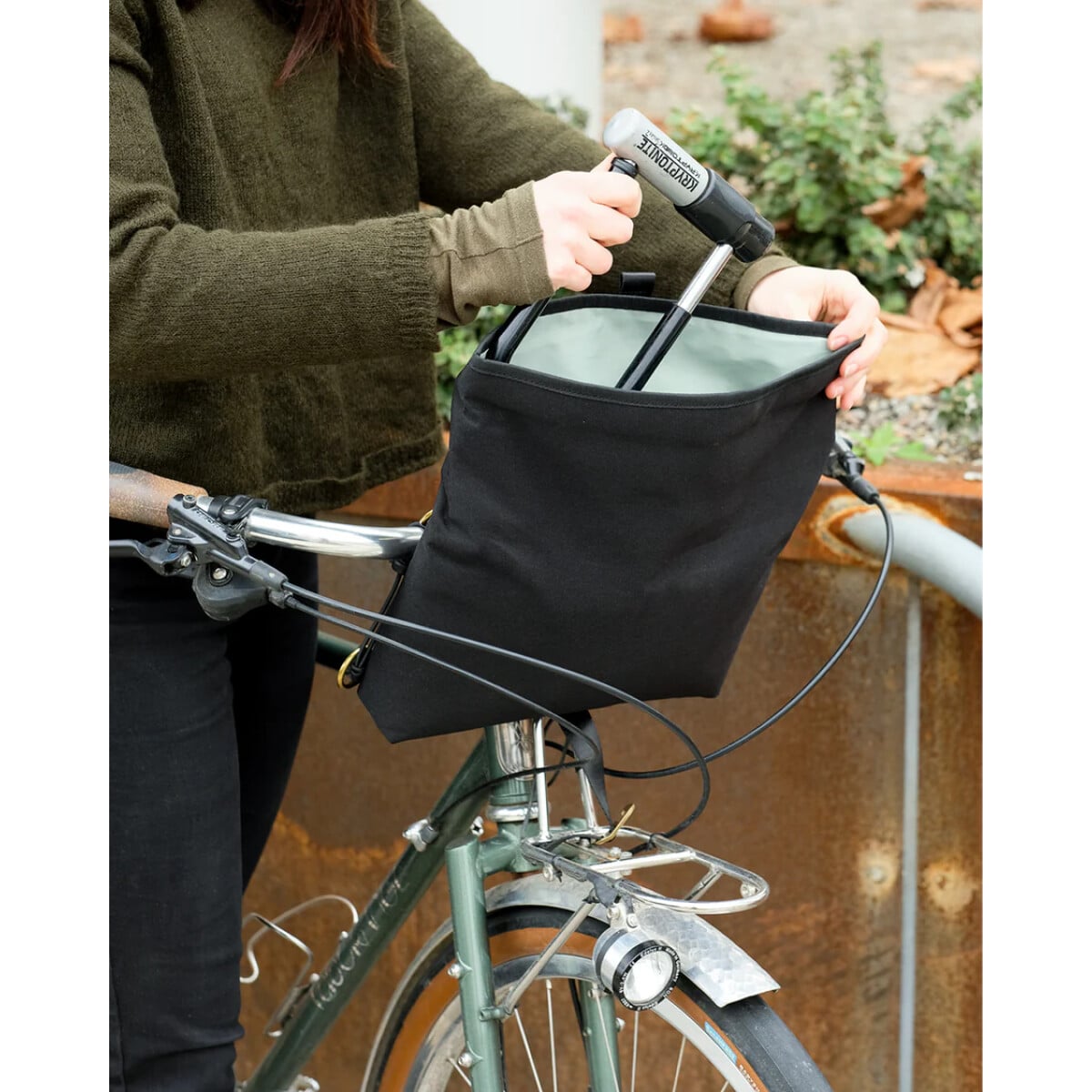 Image of Framework Designs Renew Handlebar Snack Pack