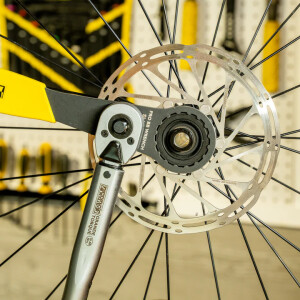 Image of Pedro's Pro Bottom Bracket Wrench - Shimano 16x44mm