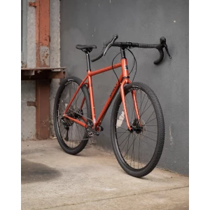 Image of Surly Straggler 2025 CUES 1x11 Bike Shaggy Carpet Orange