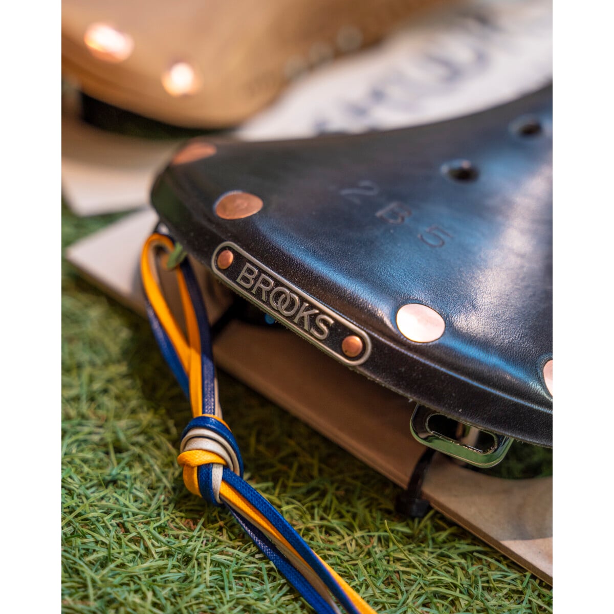Image of Blue Lug x Brooks BL17 Saddle with Leather Reflector