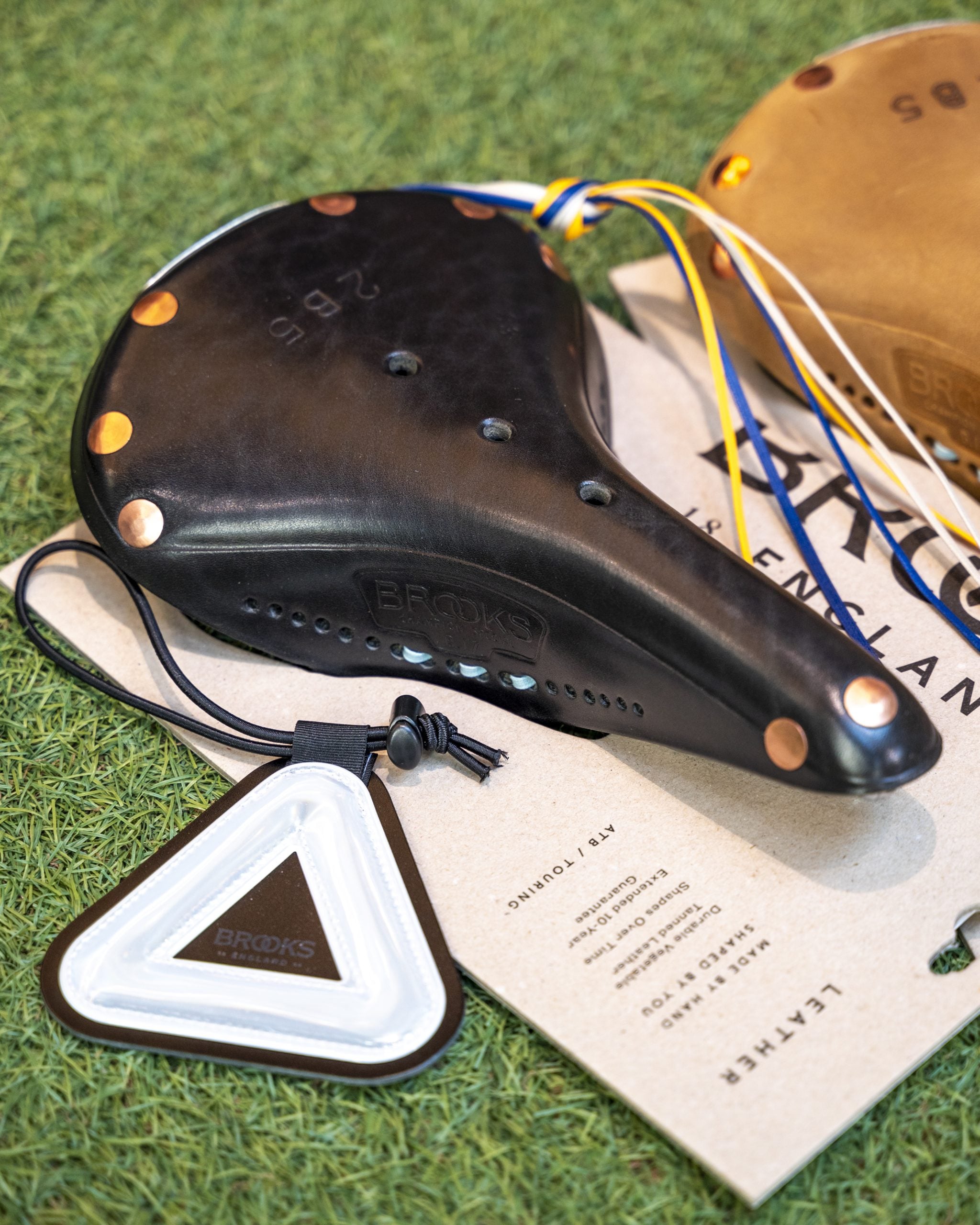 Blue Lug x Brooks BL17 Saddle with Leather Reflector | Off Course