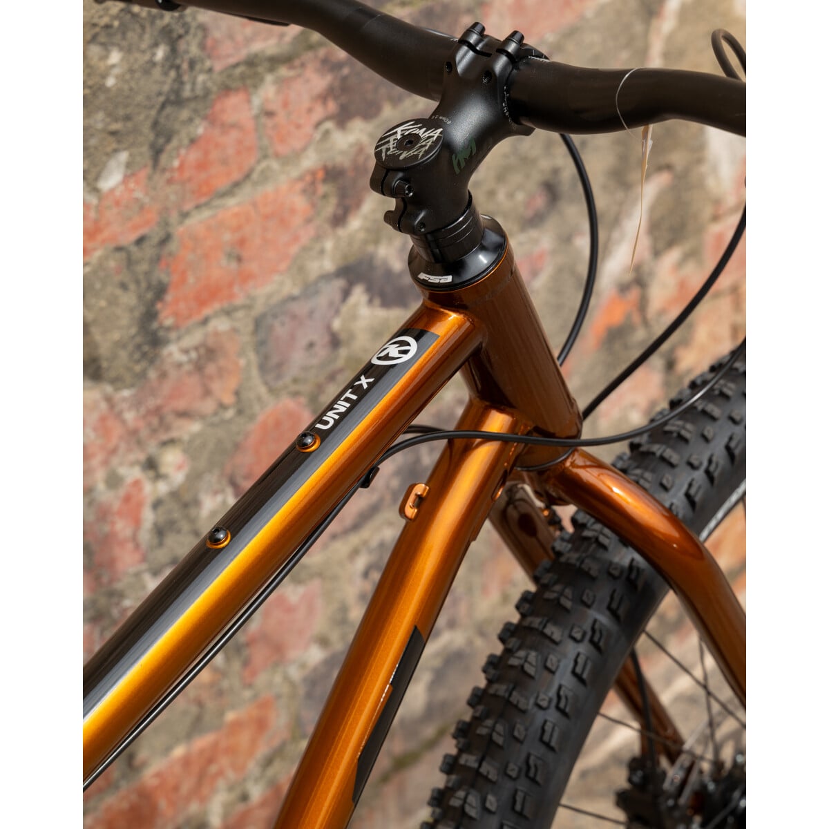 Image of Kona Unit X Gold