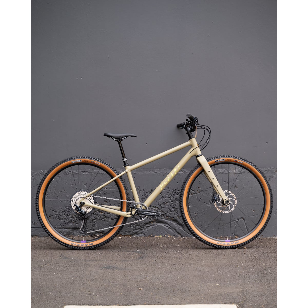 Image of Hudski Dualist