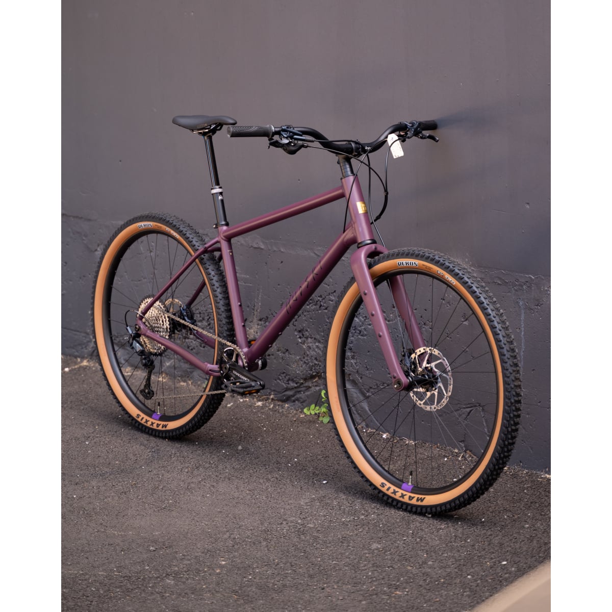 Image of Hudski Dualist