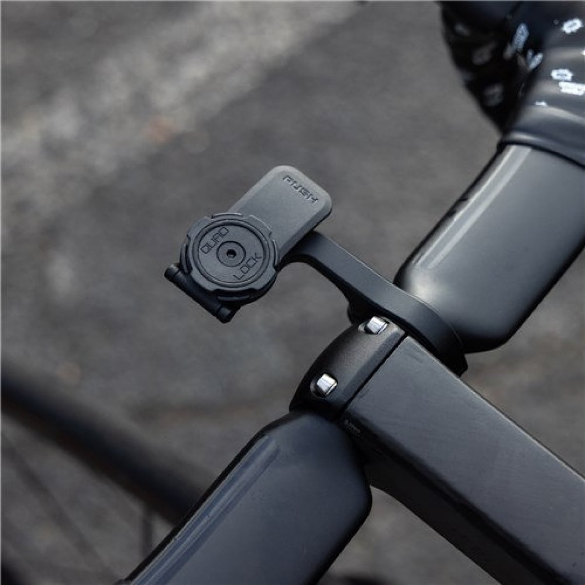 Image of Quad Lock Out Front Mount Pro V2