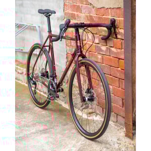 Image of Surly Midnight Special Black Cherry Fizz 700c Bike