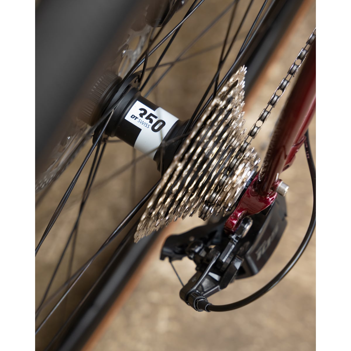 Image of Surly Midnight Special Black Cherry Fizz 700c Bike