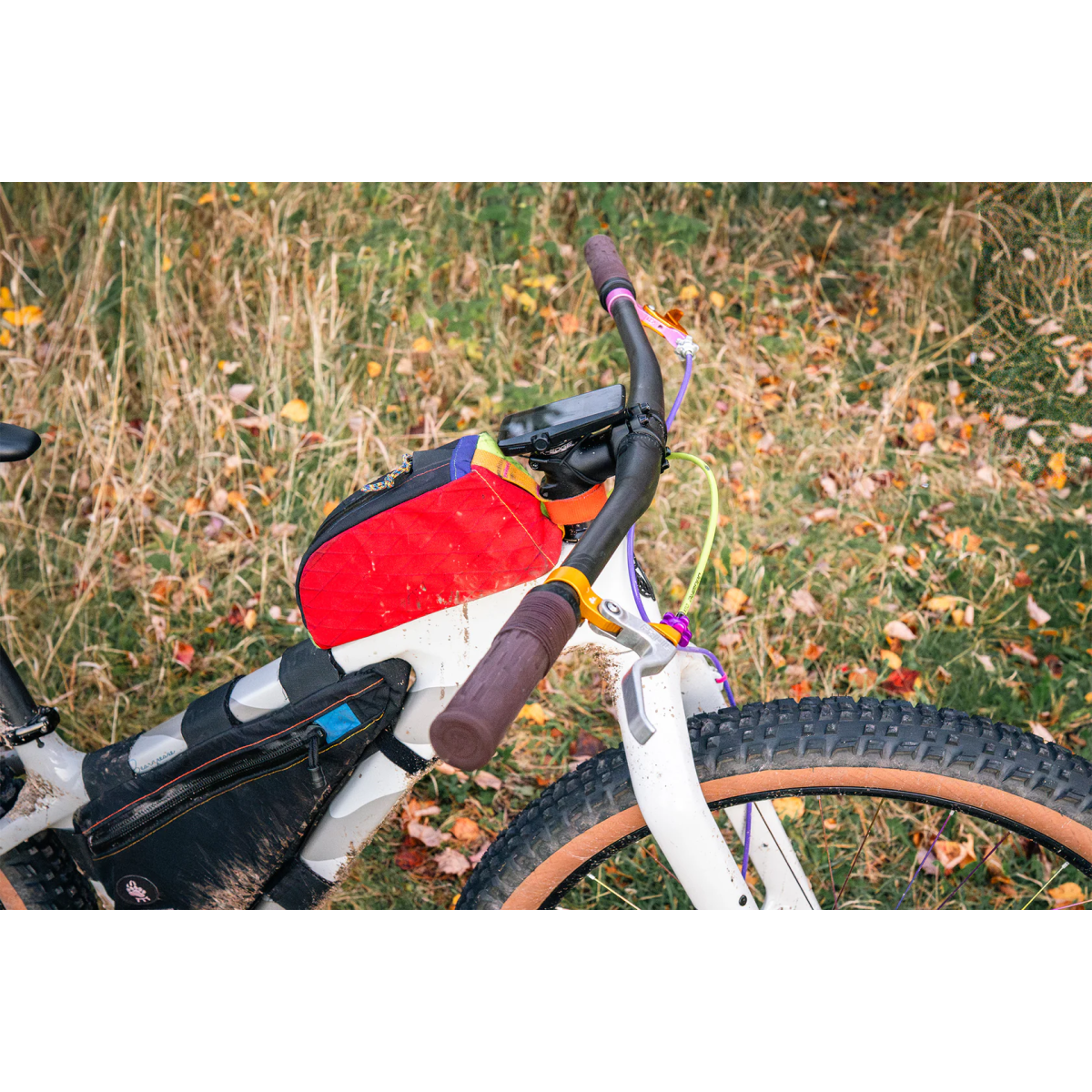 Image of Teravail Lytho Carbon Handlebar 800mm 15mm Rise
