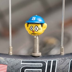 Image of Blue Lug Anzenkun Valve Caps (Pair for Presta)