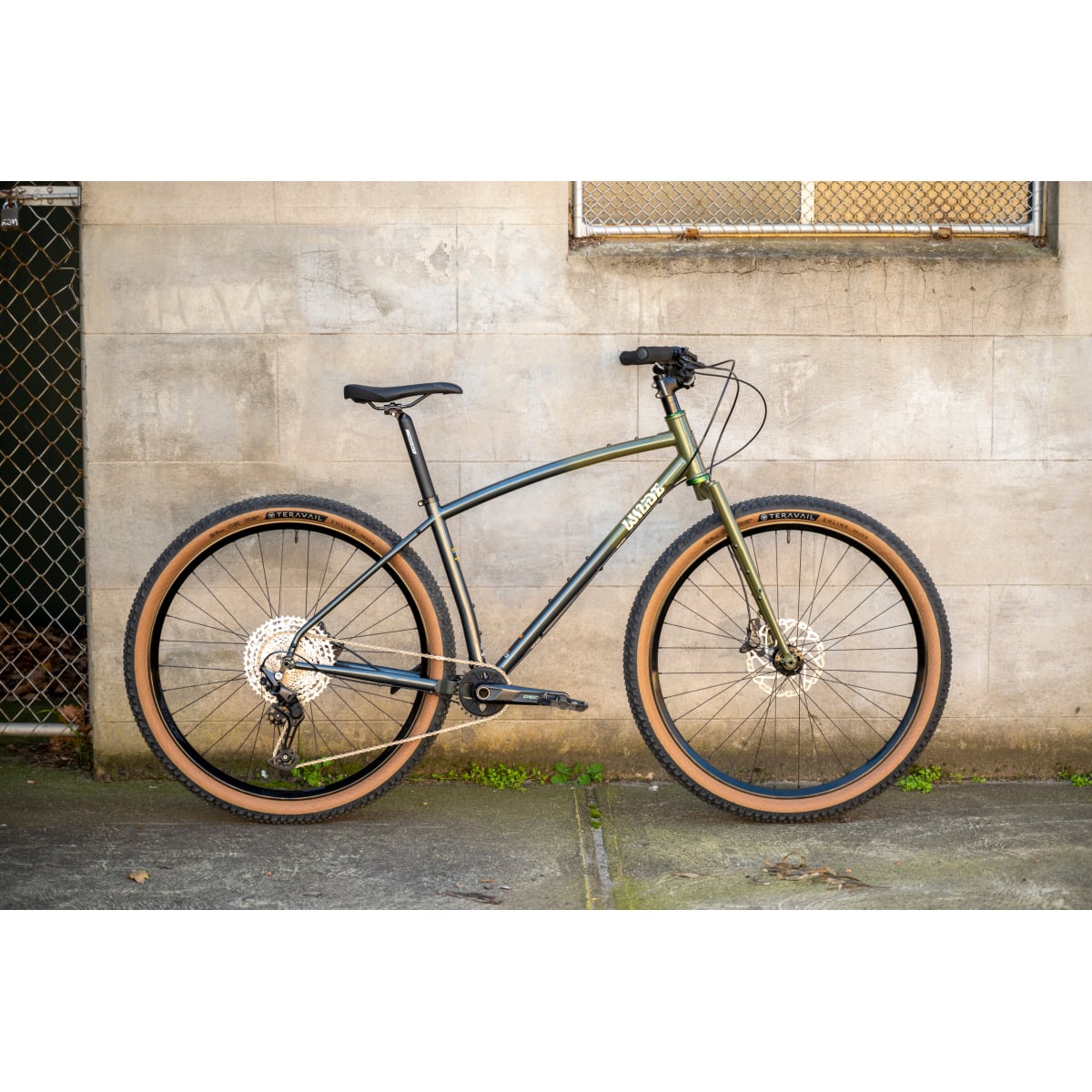 Image of Wilde Supertramp Bike Shimano Deore 11 Speed Build