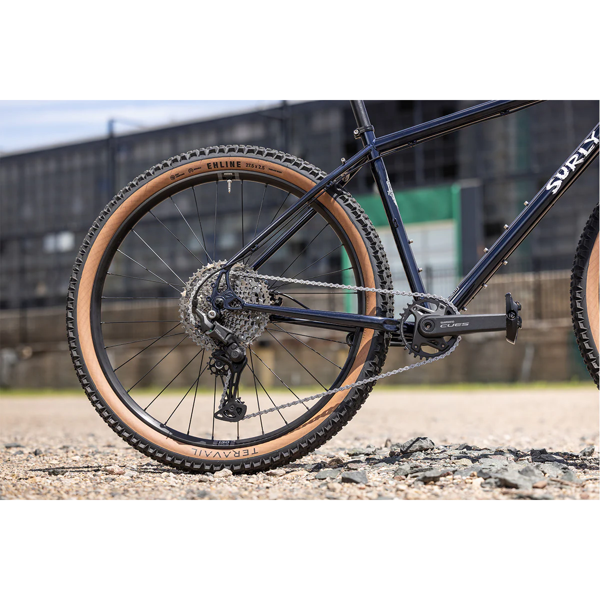 Image of Surly Bridge Club CUES 27.5" Bike Squid Ink