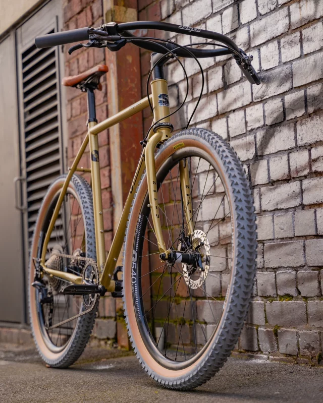 Richard wanted to change things up with a fast and fun super commuter, check out his @surlybikes Midnight Special!✨
We love how this one came together, it’s so much fun to ride and will be as at home on the trails as it will be getting from A to B 💛

Surly Midnight Special 56cm, Fools Gold
Chris King Headset
Ritchey Comp Stem & Seatpost
Jones H-Bar SG Loop Handlebars
ESI Extra Chunky XL Silicone Grips
SDG BelAir, Diamond Stitched Saddle
Bluelug YMC 3 Bolt Crankset, 40t Chainring
Funn Taipan Pedals
Shimano SLX/XT Shifting
Shimano XT/105 Stopping
DT Swiss 350 Hubs
DT G540db Rims
Ultradynamico Mars Race 27.5 x 2.2 Tyres

Thanks, Richard!
Happy Trails

@surlybikes 
@surlyoz 
@chriskingbuzz 
@ritcheylogic 
@jonesbikes 
@esigrips 
@sdgcomponents 
@bluelug 
@funnmtb 
@shimanoaustralia 
@dtswiss_distributor_aus 
@ultradynamico 

#surlybikes #surlymidnightspecial #surlymakeityourown 
#offcoursecustoms