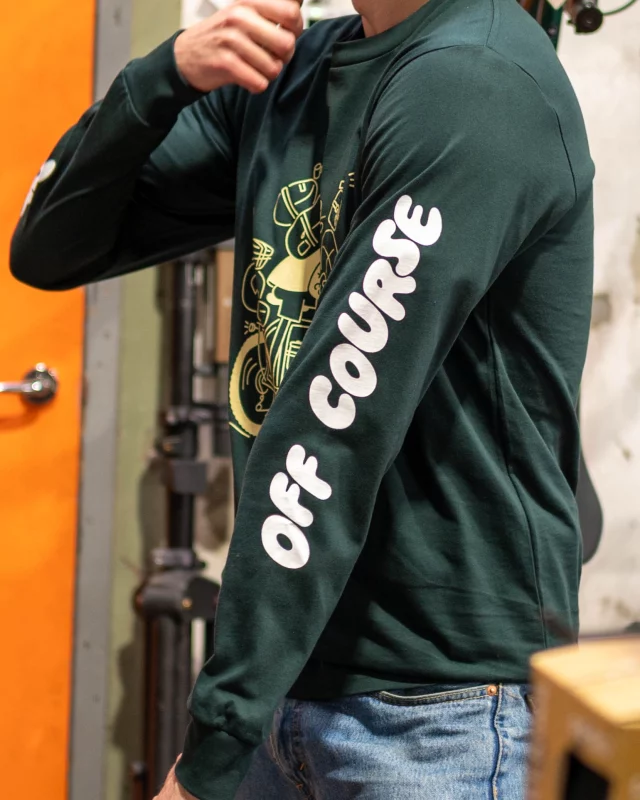 ✨We received a whole bunch of fresh merch this week!✨

• Max Load t-shirts in Cobalt Blue.
• Max Load long sleeves in Pine Green.
• Max Load tote bags in Khaki.
• Logo Cotton Caps in Olive Green.
• Bike Shop crewnecks in Charcoal.

In store and online now! 👀

Thanks to the legends at @ftmtshirts for always going above and beyond! 🙌