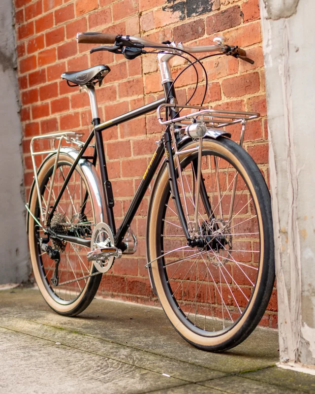 Fran’s @bassi.bikes Hog’s Back is one classy commuter!✨

The kind of bike you gravitate towards as a dependable daily rider. The kind of bike that feels like a dependable best friend❤️

We really loved bringing this build together and getting you back out on the road!

Bassi Hog’s Back frameset, 52cm
Tange Technoglide J2 headset
Velo Orange threadless stem
Nitto B354 Heron handlebar
Ergon GC1 BioKork grips
Velo Orange Grand Cru MkII setback seatpost.
Brooks B17 saddle
MKS Pretzel pedals
Blue Lug RMC-II crankset
Shimano CUES U6000 shifting
Shimano MT410 braking
Busch & Muller IQ-X front dynamo light
Busch & Muller u[my] rear dynamo light
Shutter Precision Dynamo front hub
Novatech rear hub
Alex Rims MD23 650b rims
Rene Herse Switchback Hill 650b x 48mm tyres
Velo Orange 650b x 58mm Smooth Alloy fenders
Pelago Commuter rear rack
Pelago Medium Stainless Steel front rack
Knog Scout bike alarm & finder

Thanks, Fran!
Happy Trails✌️

@bassi.bikes 
@tangeseiki 
@velo_orange 
@nitto_handlebar_works 
@ergonbike 
@brooksengland 
@mkspedal 
@bluelug 
@shimanoaustralia 
@buschundmueller 
@reneherse 
@pelagobicycles 
@knog 

#bassibikes  #bassibikeshogsback #offcoursecustoms